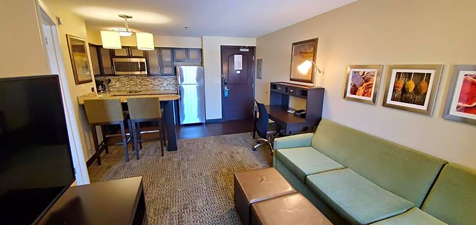 Staybridge Suites : Eau Claire - Altoona By IHG