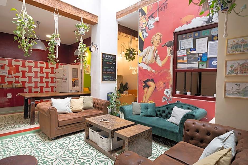 Home Youth Hostel by Feetup Hostels