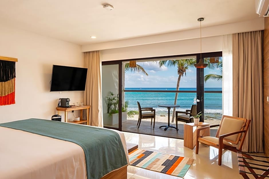 The Beachfront by The Fives Hotels - All Inclusive A la Carte - Adults Only