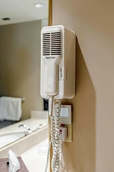 Spacious Hideaway in Nature