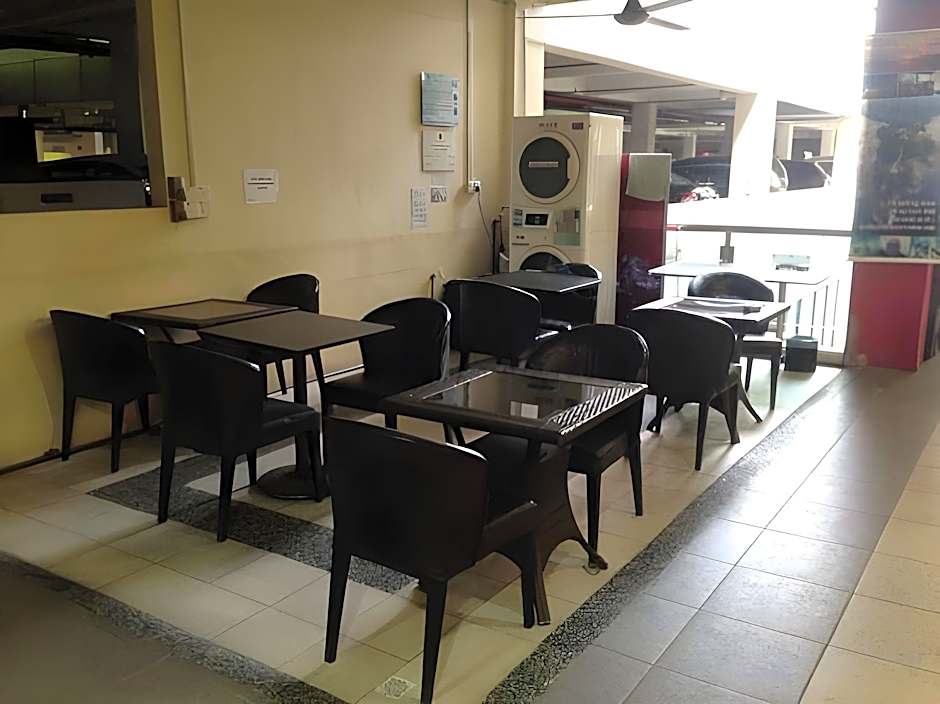 Switz Paradise Hotel