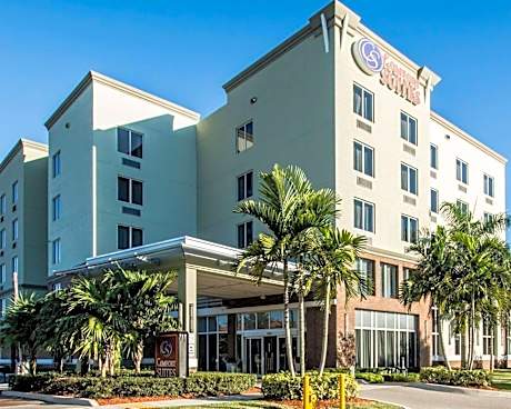 Comfort Suites Miami Airport North