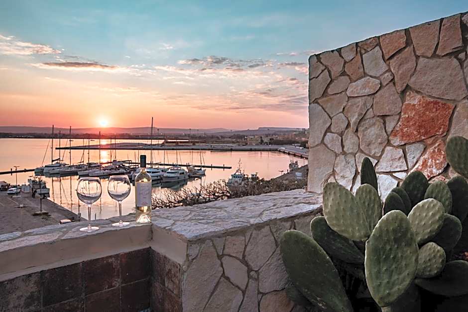 Palazzo Giunta - Porta Marina Ortigia