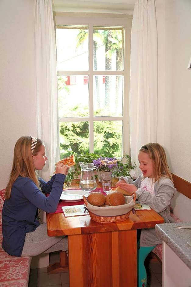 Lugano Savosa Youth Hostel