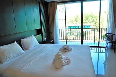 Single Rate - Superior Double Room with Pool View