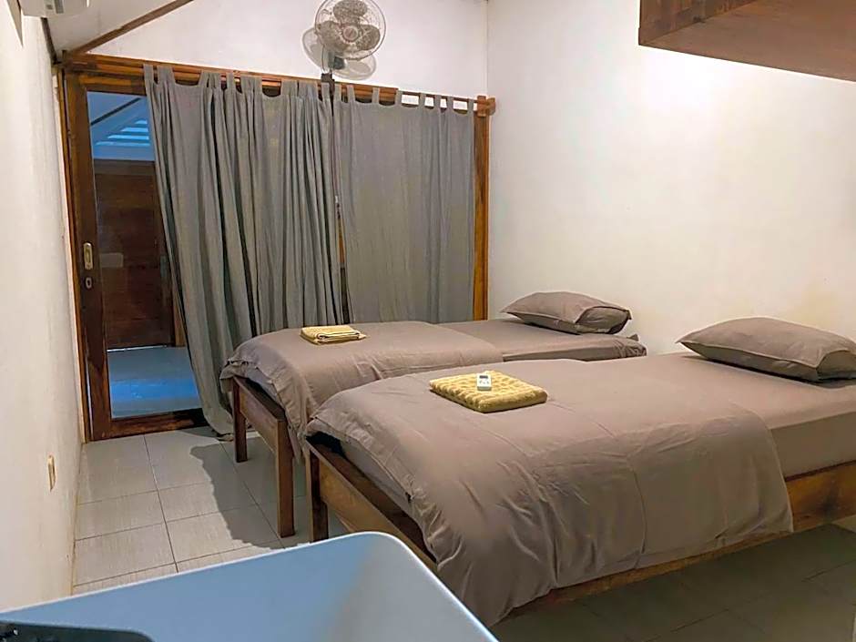 BK Homestay, Batukaras