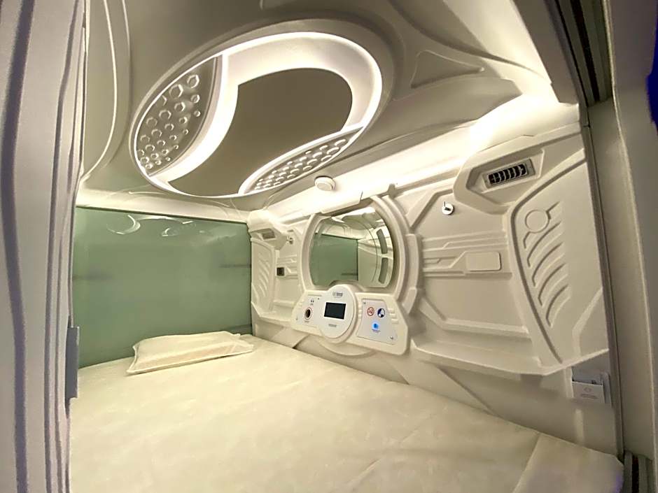 izZzleep WTC Mexico (world trade center Mexico)