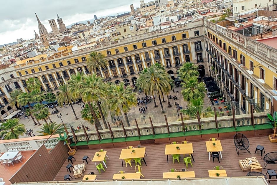 Kabul Party Hostel Barcelona