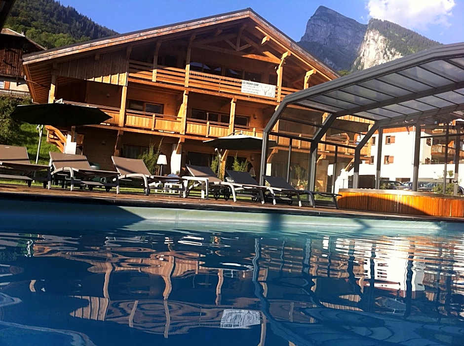 Logis Hotel Gai Soleil