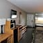 Super 8 by Wyndham Chiswell/Max Meadows Area
