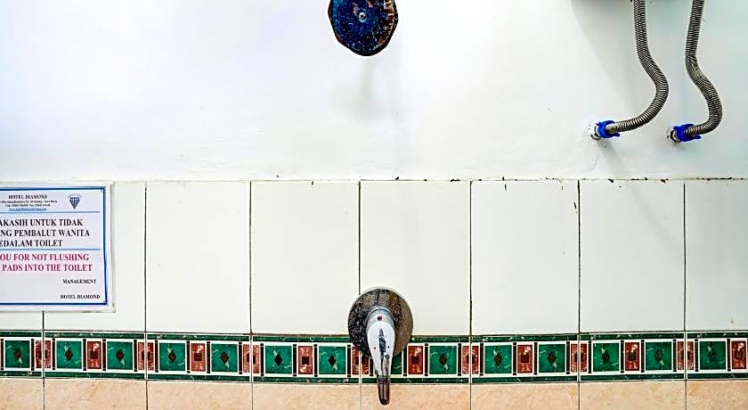 OYO 90118 Hotel Diamond Syariah