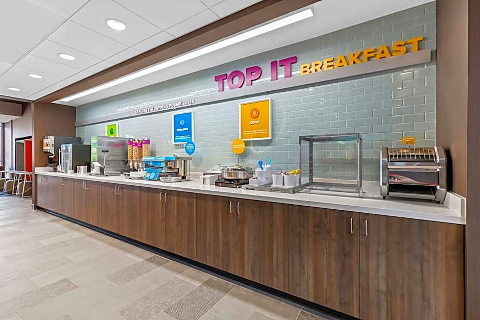 Tru by Hilton Aloha Beaverton