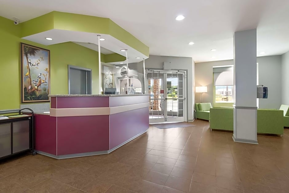 SureStay Hotel by Best Western Shallotte