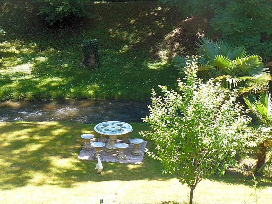 Chambres d'Hôtes & Gites Pouget