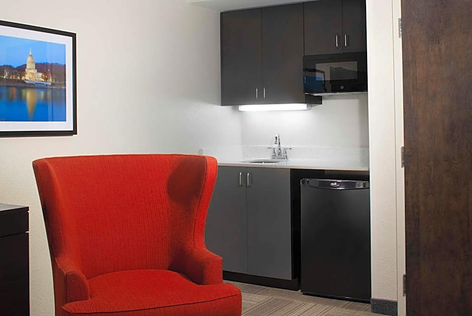 Hampton Inn Charleston-Southridge