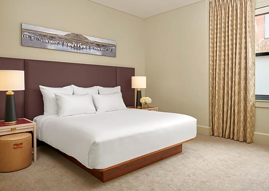 Hotel Savoy Kansas City, Tapestry Collection by Hilton