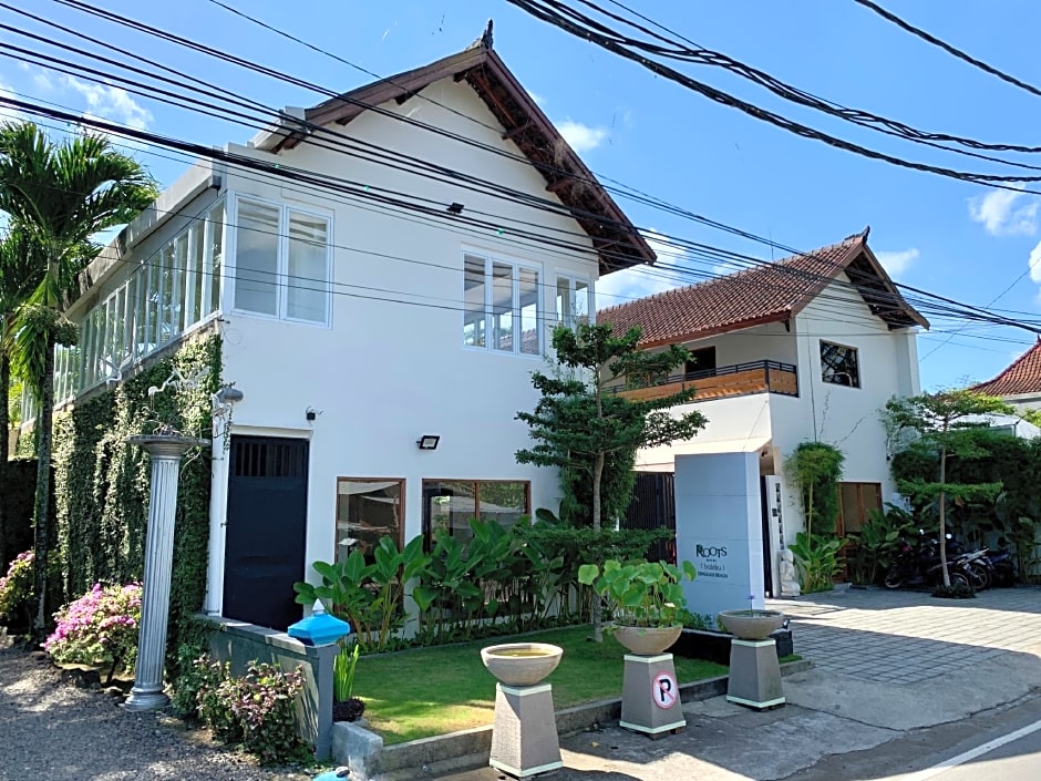 Roots Hotel Senggigi