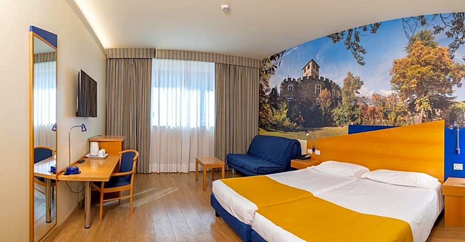 Hotel Express Aosta East