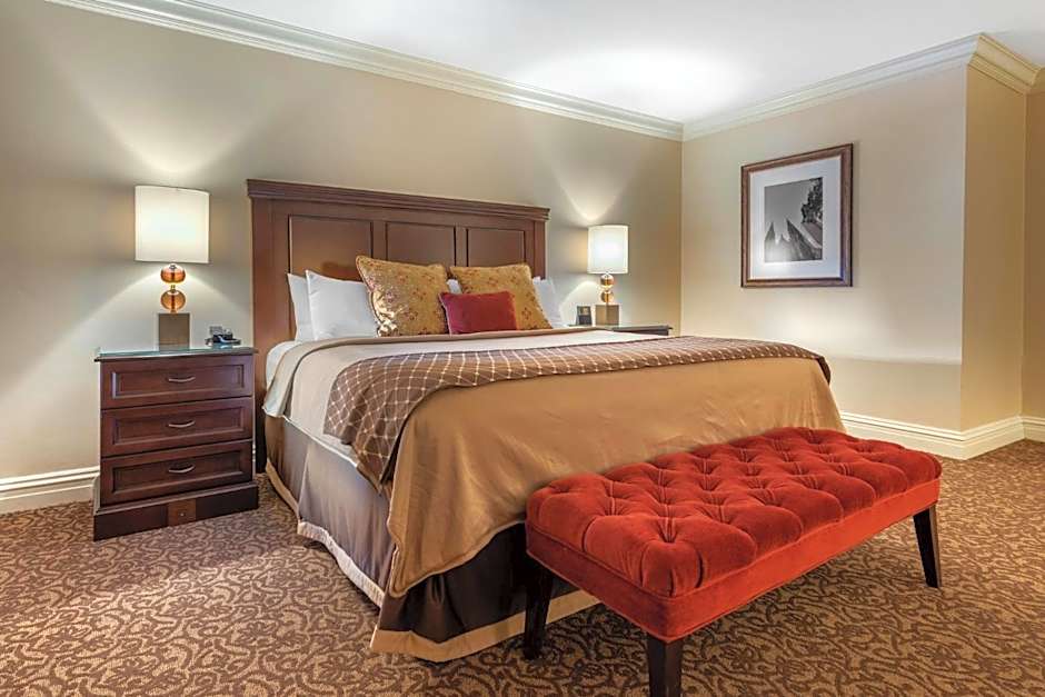 Omni William Penn Hotel