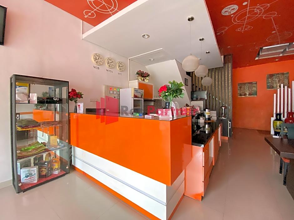 Hotel Alpha Makassar RedPartner – Makassar, CA