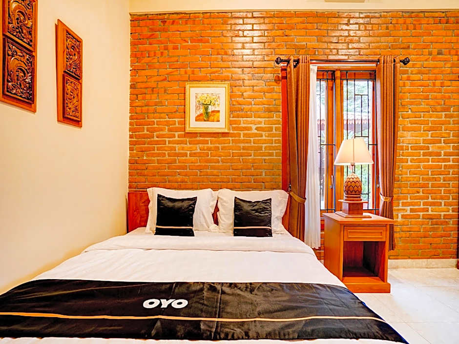 Collection O 90265 Cempoko Mulyo Homestay Syariah