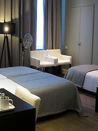 Large Triple Room