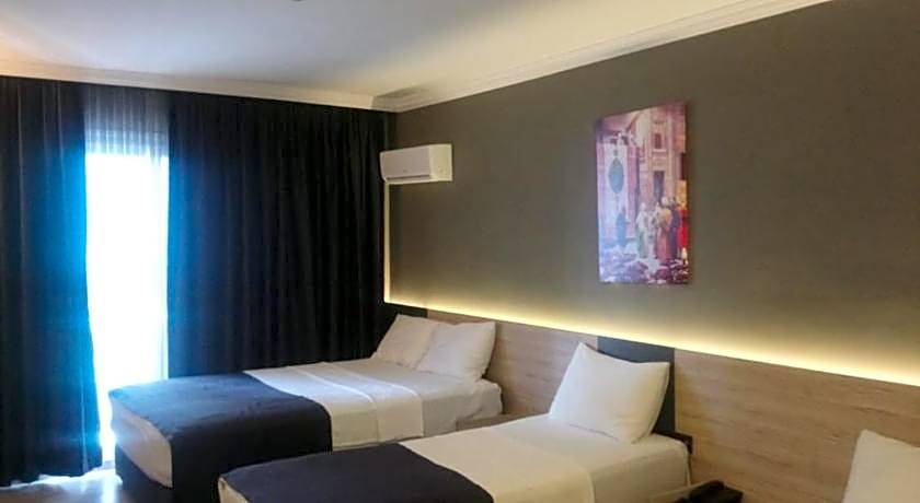 Grand Faik Hotel