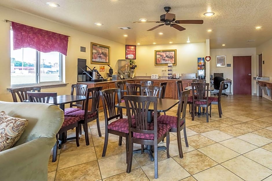 Econo Lodge Inn & Suites Searcy