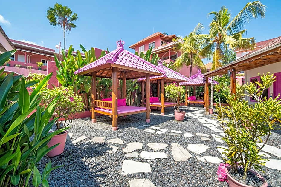 PinkCoco Uluwatu - Constant Surprises & for Cool Adults Only