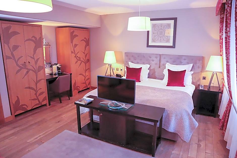 Photo 1 of 5 of Luxury 2 Beds