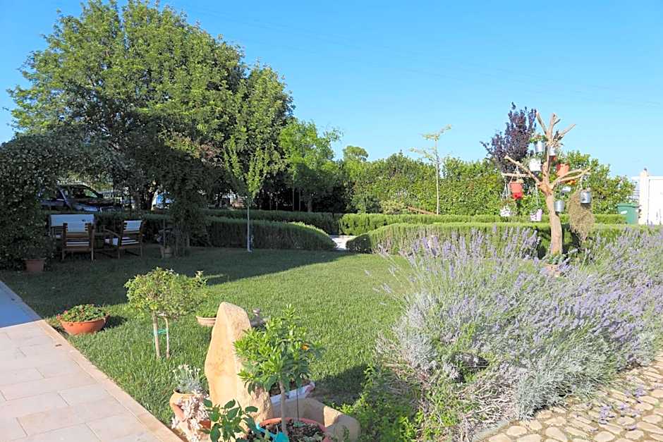 All'ombra del Carrubo - Metaponto