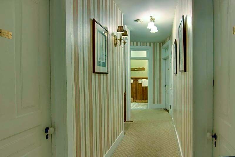 Bellaire Bed  Breakfast