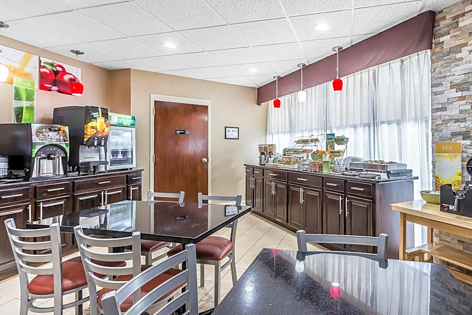 Quality Inn & Suites Salisbury South