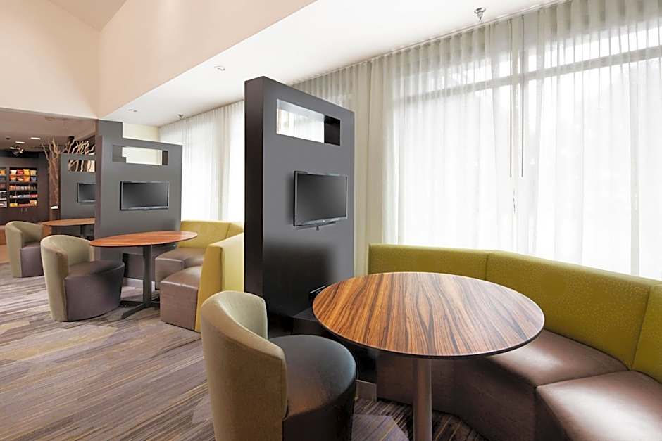 Courtyard by Marriott Dallas Plano Parkway at Preston Road