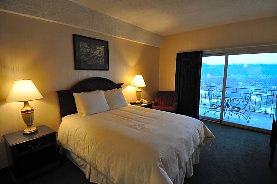 Hillside Inn