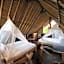 Flower Bud Bungalow Balangan