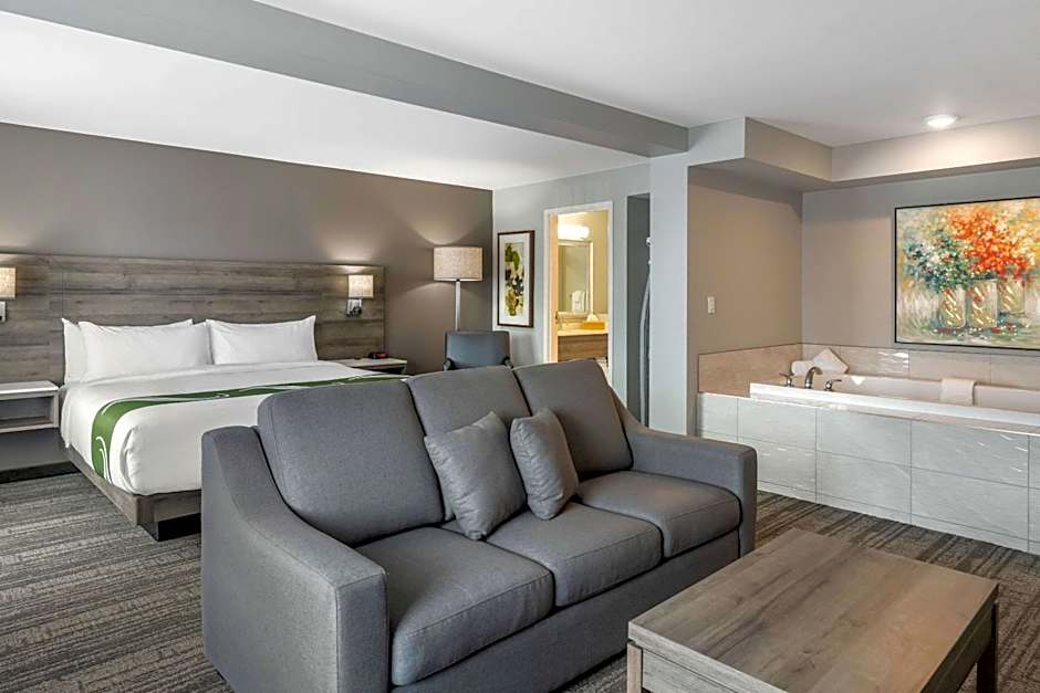 Quality Inn & Suites Amsterdam