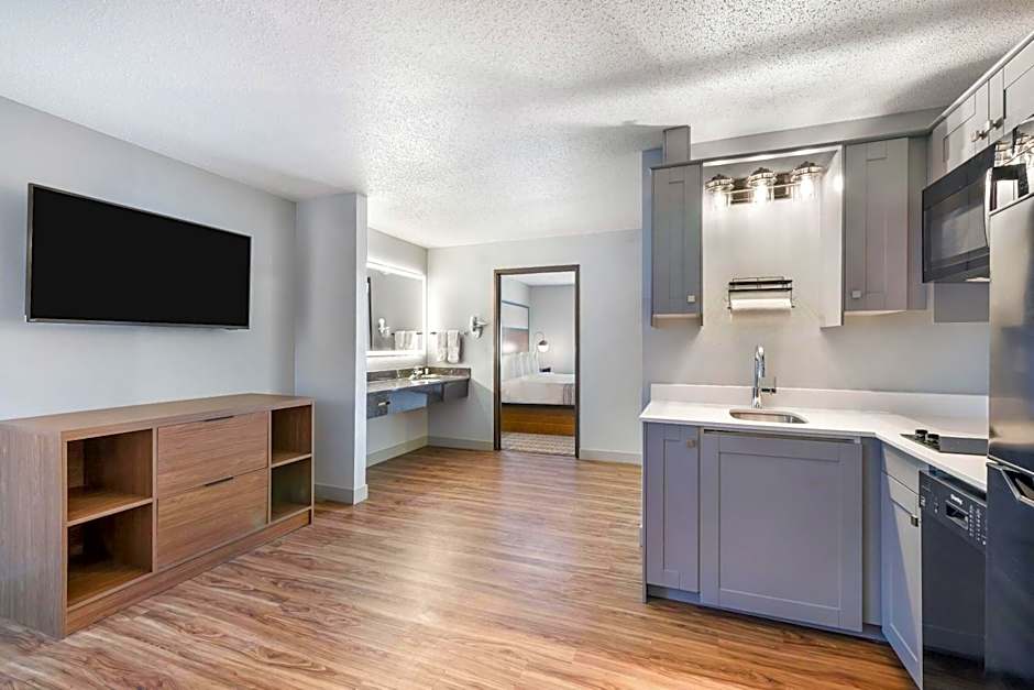 AmericInn by Wyndham Aberdeen - Event Center