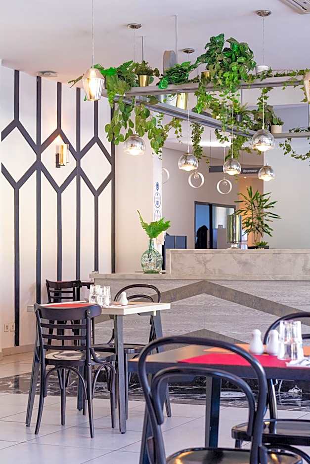 Ibis Meknes Hotel