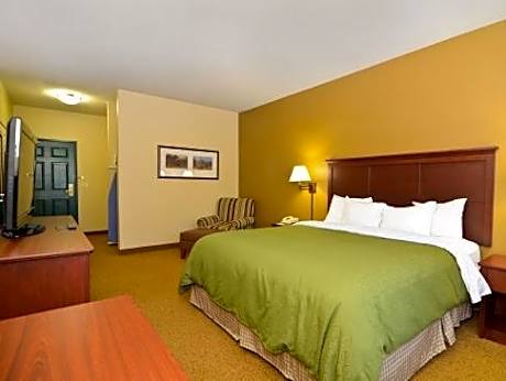 1 King Bed, Nonsmoking