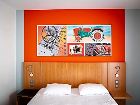 Standard Double Room - Lake Side