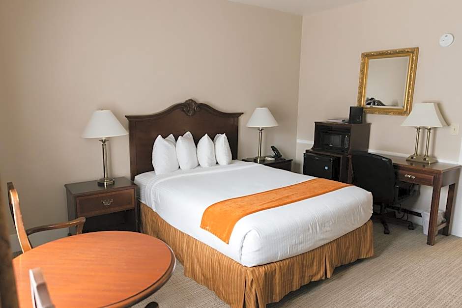 Historic Santa Maria Inn