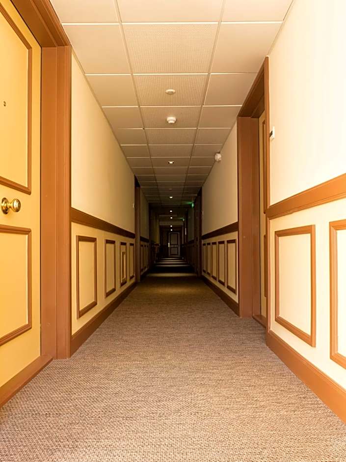 Residence Hotel Les Ducs De Chevreuse