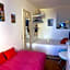 Coeurs de Pirates en Hiver SPA SAUNA TERRASSES ABRITES & CHAUFFES JARDIN Vélos B&B