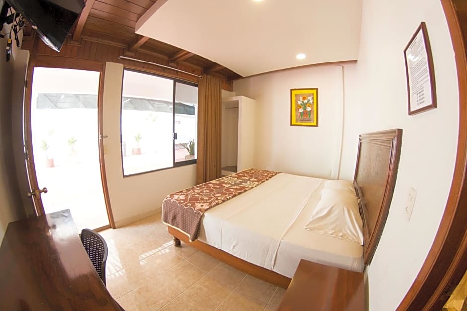 HOTEL RICARLO