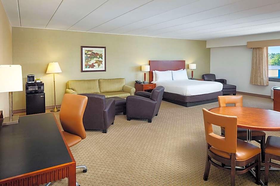 DoubleTree By Hilton Hotel Boston North Shore