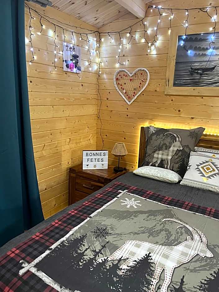 Les Chalets de Marie 974- Jacuzzi SPA privatif dans le chalet , sans vis à vis , vue mer