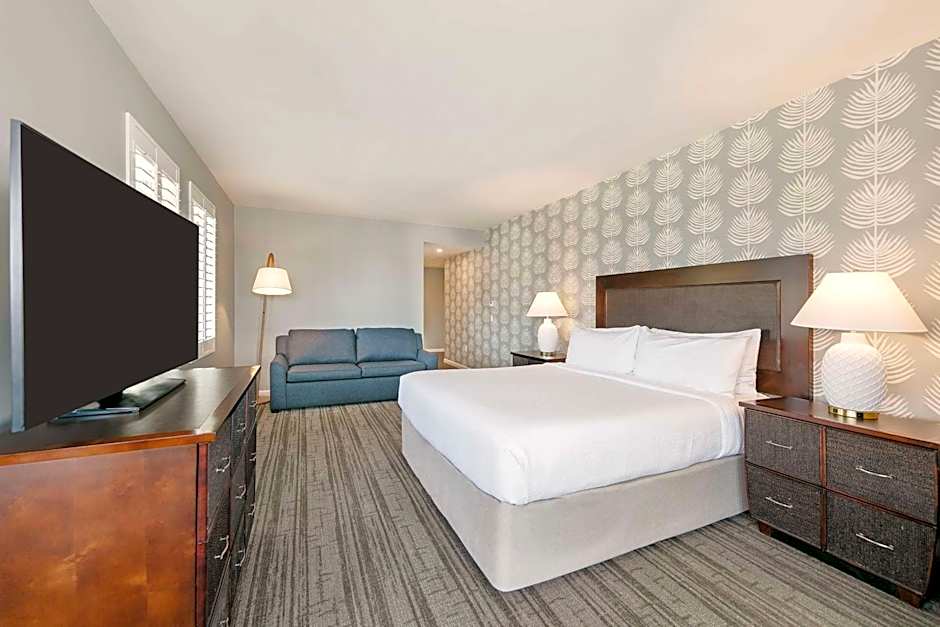 Jamaica Bay Inn Marina Del Rey Tapestry Collection by Hilton