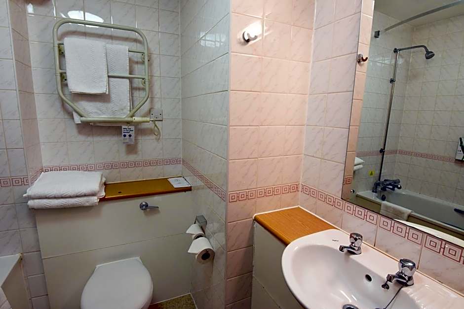 Royal Oak by Greene King inns