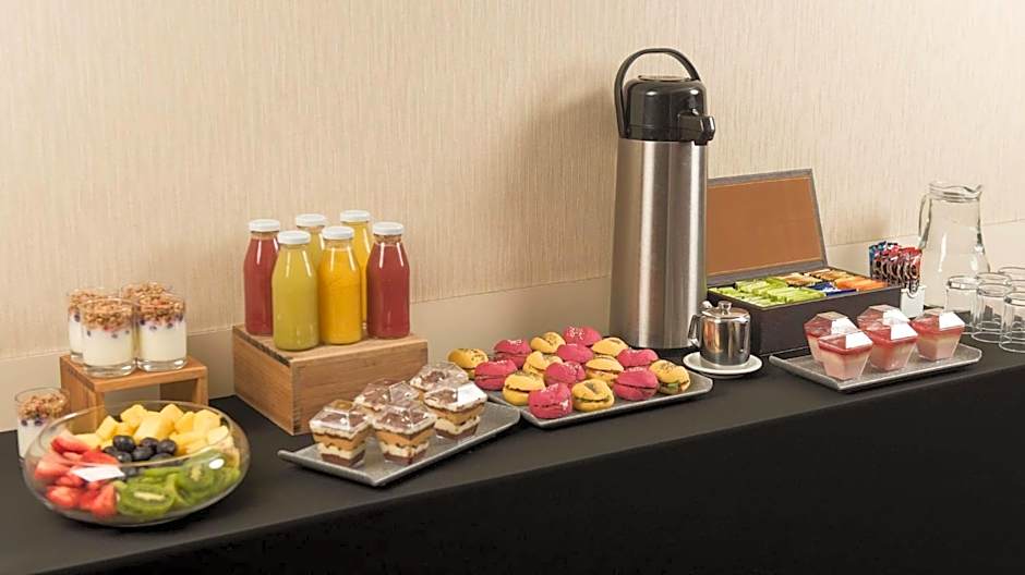Holiday Inn Express Santiago Las Condes By IHG